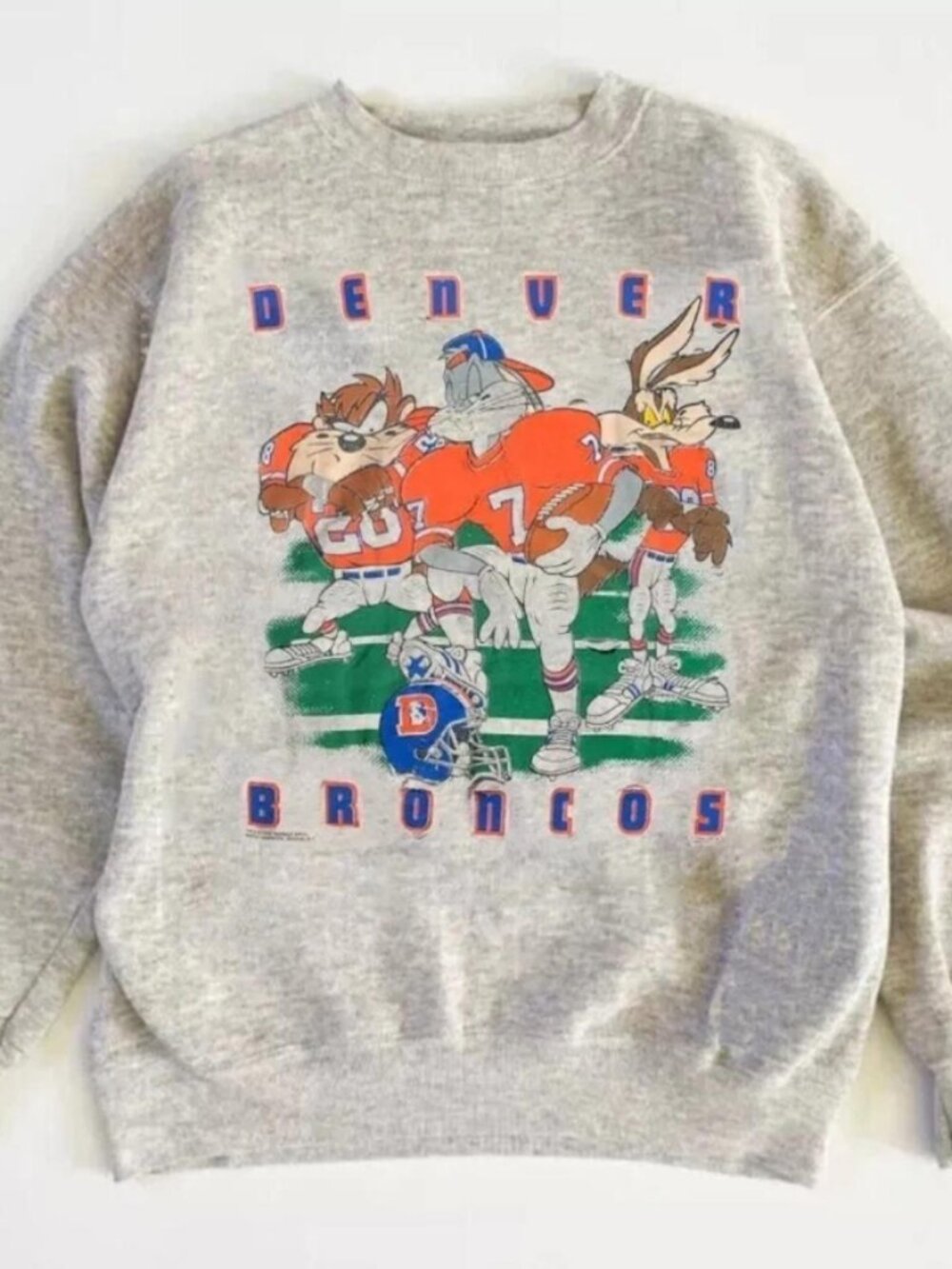 Denver Broncos Looney Tunes crewneck sweatshirt - GILDAN REPRINTED SHIRT